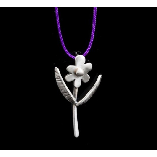 Handmade necklace "Daisy"