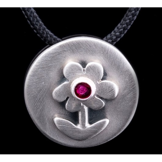 Handmade necklace "Circle with Daisy"
